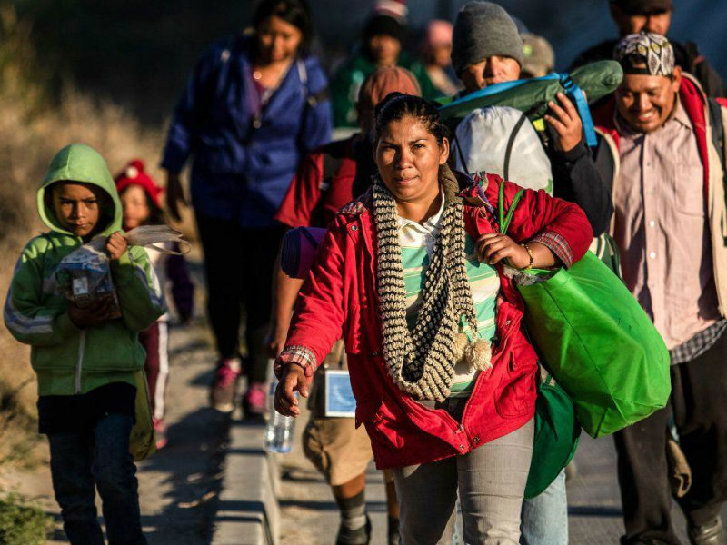 Deporta México a 98 migrantes tras disturbios en la frontera: INM. Noticias en tiempo real