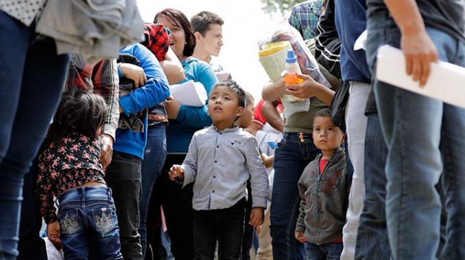 Mexicanos en la frontera eligen pedir asilo antes que votar. Noticias en tiempo real