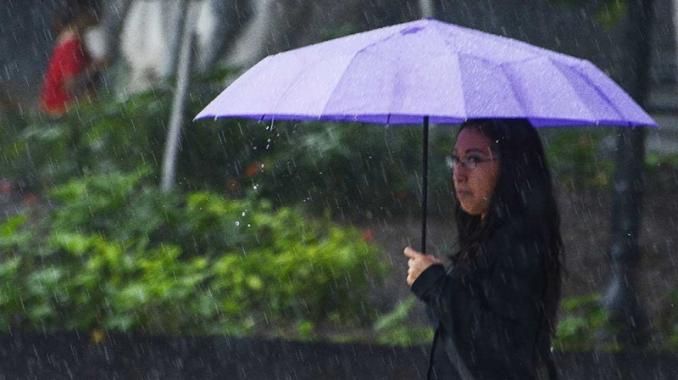 Causará onda tropical 12 fuertes lluvias en el país. Noticias en tiempo real