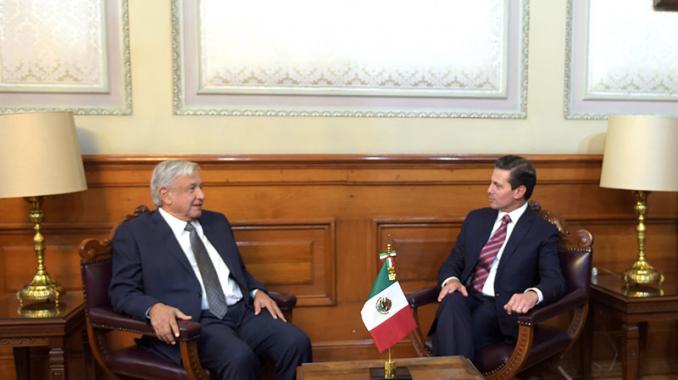 Peña Nieto y López Obrador dan inicio al proceso de transición. Noticias en tiempo real