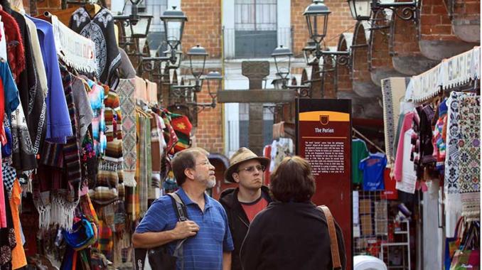 Cae 13.8% ingreso de turistas internacionales a México  . Noticias en tiempo real