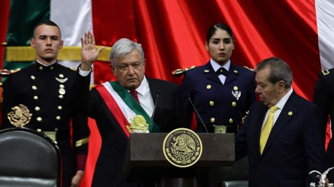 Concluye ceremonia de toma de posesión de López Obrador en San Lázaro . Noticias en tiempo real