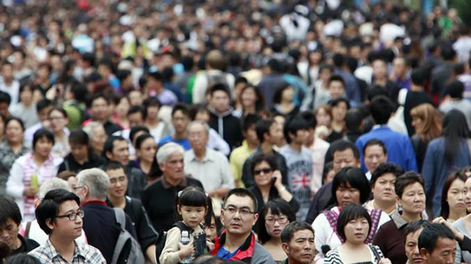 China enfrenta reto demográfico, busca impulsar la natalidad. Noticias en tiempo real