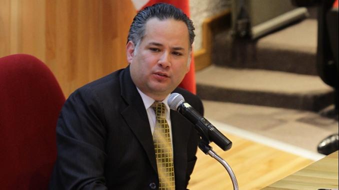 Santiago Nieto acepta remoción de Fepade, retira objeción del Senado. Noticias en tiempo real