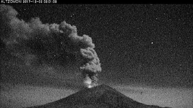 Popocatépetl lanza exhalación de 2 mil 500 metros de altura . Noticias en tiempo real