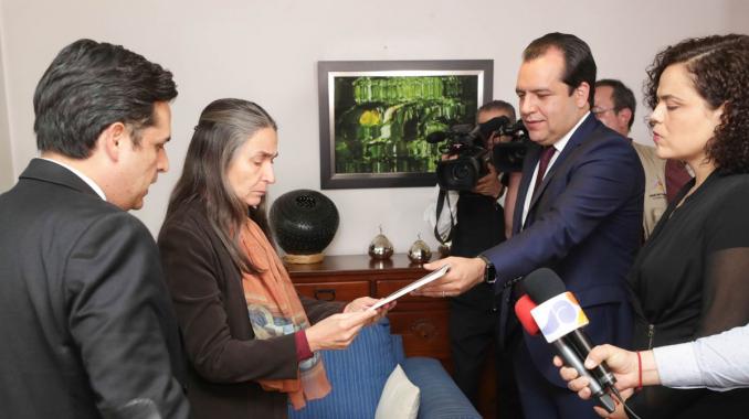 EN VIVO: Entregan en Senado medalla Belisario Domínguez a Julia Carabias. Noticias en tiempo real