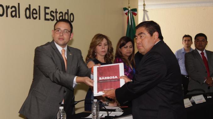 Barbosa se registra como candidato en Puebla. Noticias en tiempo real