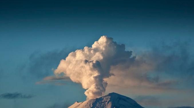Popocatépetl presenta 116 exhalaciones y dos sismos volcanotectónicos. Noticias en tiempo real